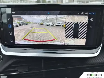 Photo 12 Peugeot 2008  Hybrid 145 e-DCS6