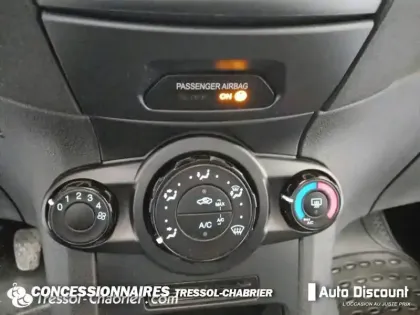 Photo 12 Ford Fiesta  1.25 82 Edition