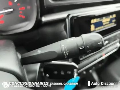 Photo 17 Citroën C3  PureTech 110 S&S Feel