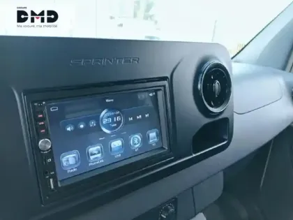 Photo 15 Mercedes Sprinter  Fg 211 CDI 33S 3T0 Traction