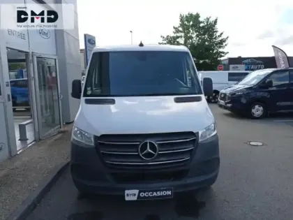 Photo 13 Mercedes Sprinter  Fg 211 CDI 33S 3T0 Traction