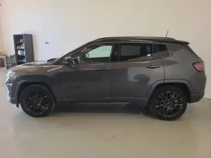 Photo 3 Jeep Compass  1.3 GSE T4 150ch S 4x2 BVR6