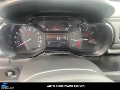 Photo 24 Citroën C3  1.2 PureTech 110ch S&S C-Series 120-121g