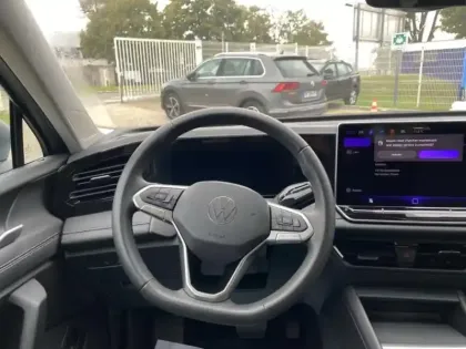 Photo 16 Volkswagen Tiguan  1.5 eHybrid 204ch Life Plus DSG6