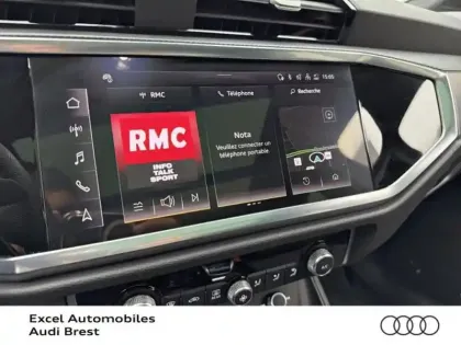 Photo 13 Audi Q3  35 TFSI 150ch Black Edition S tronic 7