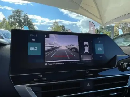 Photo 13 Citroën C4  Moteur électrique 136ch (100 kW) Shine Pack Automatique