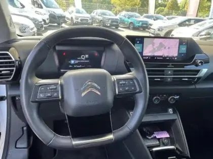 Photo 10 Citroën C4  Moteur électrique 136ch (100 kW) Shine Pack Automatique