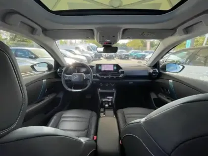 Photo 6 Citroën C4  Moteur électrique 136ch (100 kW) Shine Pack Automatique