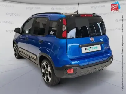 Photo 7 Fiat Panda  Classic 1.0 70ch BSG S&S Pandina Step 2