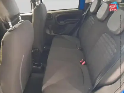 Photo 10 Fiat Panda  Classic 1.0 70ch BSG S&S Pandina Step 2