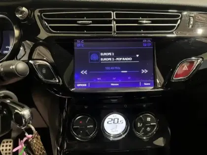 Photo 11 DS DS 3  PureTech 130ch Performance Line S&S