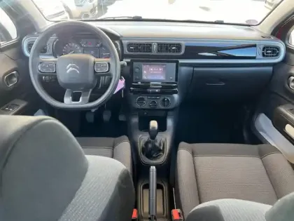 Photo 7 Citroën C3  1.2 PureTech 83ch S&S YOU!