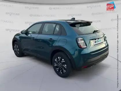 Photo 7 Fiat 600  1.2 Hybrid Turbo 110ch Pop DCT6 Step 2