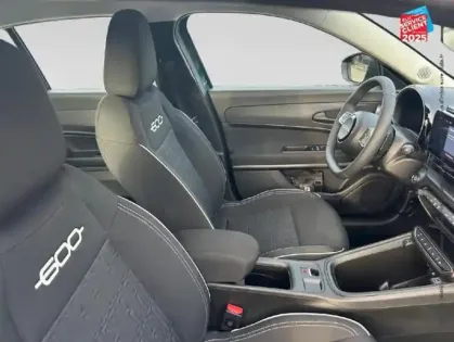 Photo 4 Fiat 600  1.2 Hybrid Turbo 110ch Pop DCT6 Step 2