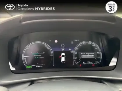 Photo 10 Toyota C-HR  1.8 Hybride 140ch Design NG23