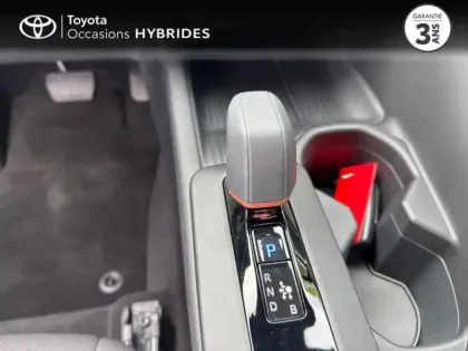 Photo 11 Toyota C-HR  1.8 Hybride 140ch Design NG23