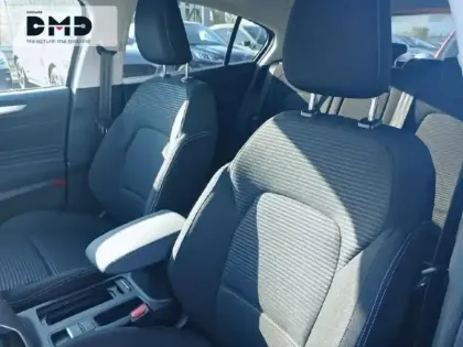 Photo 8 Ford Focus  1.0 EcoBoost mHEV 125ch Titanium X Business