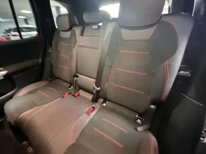 Photo 13 Mercedes GLB 200 d AMG Line