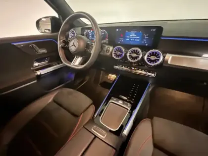 Photo 11 Mercedes GLB 200 d AMG Line