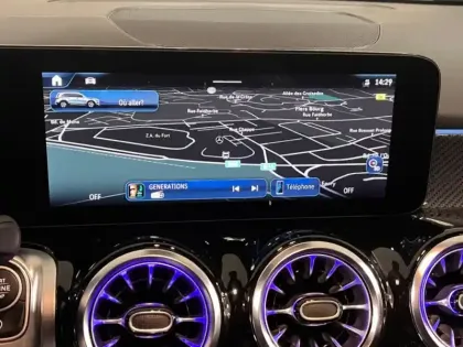 Photo 10 Mercedes GLB 200 d AMG Line