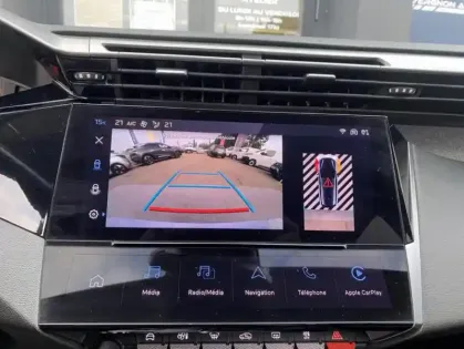 Photo 4 Peugeot 308 III BlueHDi 130 EAT8 ALLURE PACK