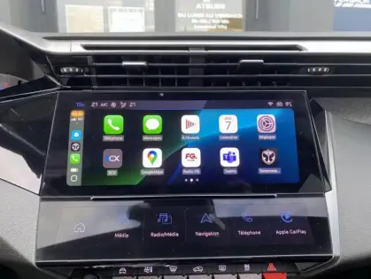 Photo 9 Peugeot 308 III BlueHDi 130 EAT8 ALLURE PACK