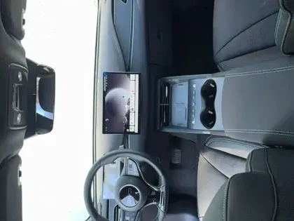 Photo 37 BYD Seal  6 1.5l DM-i 156 kW PHEV