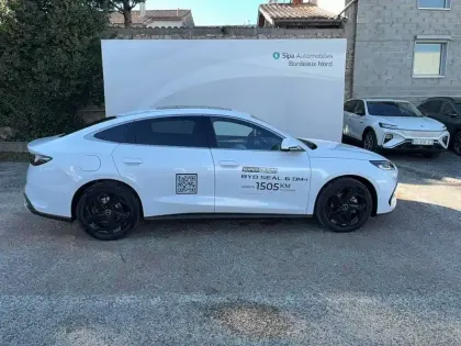 Photo 33 BYD Seal  6 1.5l DM-i 156 kW PHEV