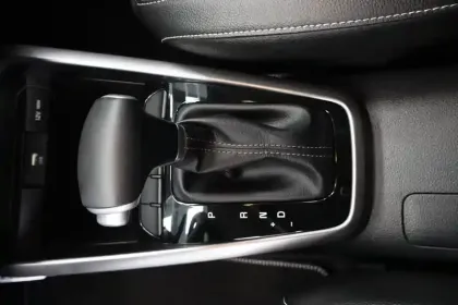 Photo 28 Kia Stonic  1.0 T-GDi 120 ch MHEV DCT7