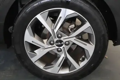 Photo 36 Kia Stonic  1.0 T-GDi 120 ch MHEV DCT7