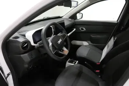 Photo 4 Dacia Spring  GSR2