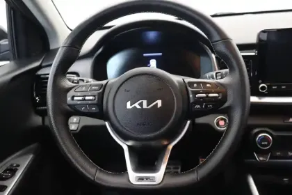 Photo 9 Kia Stonic  1.0 T-GDi 100 ch DCT7