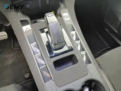 Photo 33 DS DS 7 DS7 Crossback PureTech 130 EAT8