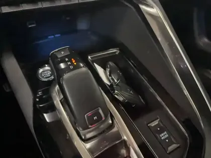 Photo 12 Peugeot 3008  BlueHDi 130ch S&S EAT8