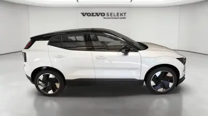 Photo 30 Volvo Ex30  Single Extended Range 272 ch 1EDT