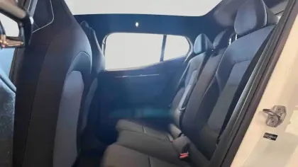 Photo 43 Volvo Ex30  Single Extended Range 272 ch 1EDT