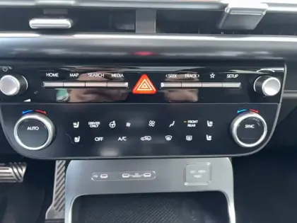 Photo 61 Hyundai Ioniq 9  110 kWh - 307 ch HTRAC