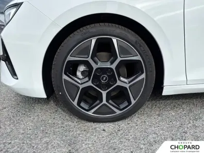 Photo 51 Opel Astra  Sports Tourer 1.2 Turbo Hybride 136 ch e-DCT6