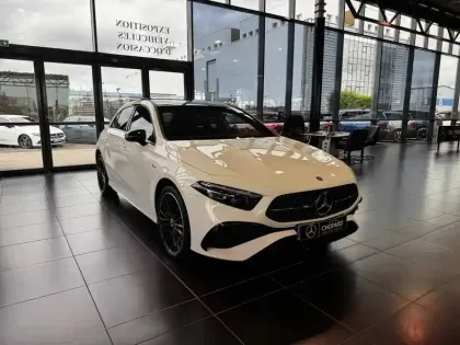 Photo 17 Mercedes Classe A  250 e Hybrid EQ 8G-DCT