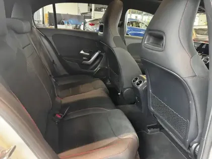 Photo 32 Mercedes Classe A  250 e Hybrid EQ 8G-DCT