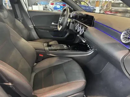 Photo 14 Mercedes Classe A  250 e Hybrid EQ 8G-DCT