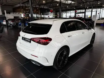 Photo 19 Mercedes Classe A  250 e Hybrid EQ 8G-DCT