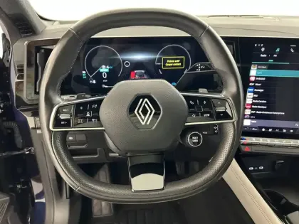 Photo 43 Renault Espace  E-Tech hybrid 200