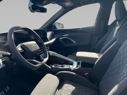 Photo 7 Audi Q5  Sportback e-hybrid 299 ch S tronic 7 Quattro