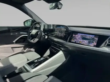 Photo 13 Audi Q5  Sportback e-hybrid 299 ch S tronic 7 Quattro