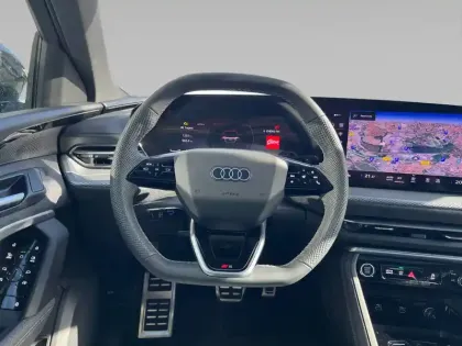 Photo 10 Audi Q5  Sportback e-hybrid 299 ch S tronic 7 Quattro