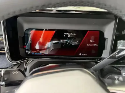 Photo 9 Renault 4 Renault  E-Tech Electrique 150 ch autonomie confort