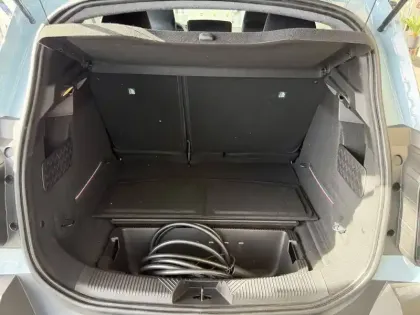 Photo 10 Renault 4 Renault  E-Tech Electrique 150 ch autonomie confort