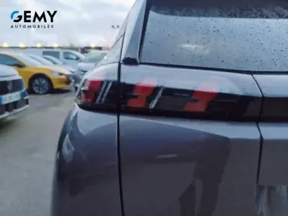 Photo 17 Peugeot 2008  PureTech 130 S&S BVM6