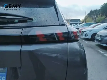 Photo 16 Peugeot 2008  PureTech 130 S&S BVM6